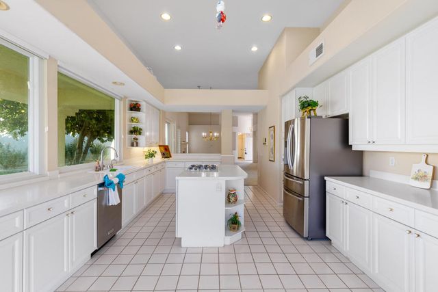 29839 Sandy Court, Cathedral City, CA 92234