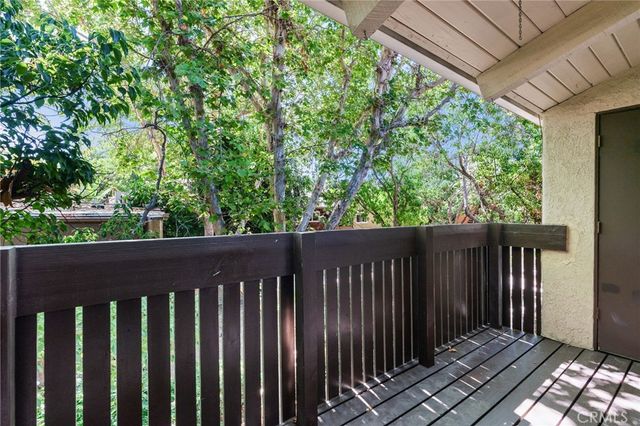 18350 Hatteras Street 267, Tarzana, CA 91356