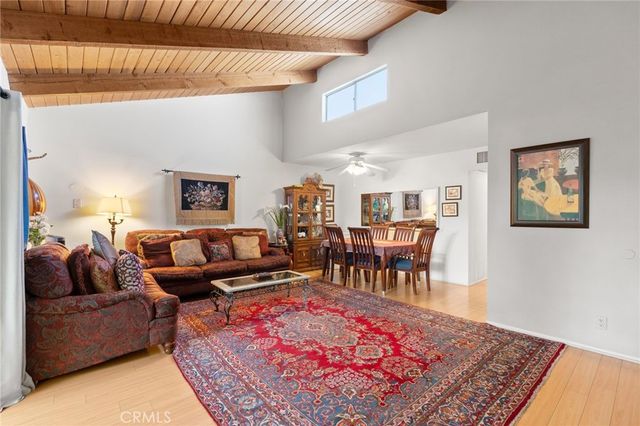 18350 Hatteras Street 267, Tarzana, CA 91356