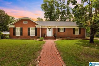 903 5TH AVENUE, Clanton, AL 35045