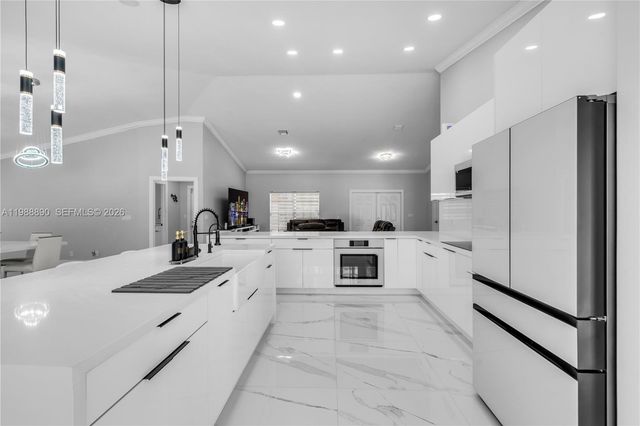 17075 Orange Grove Blvd, Loxahatchee, FL 33470