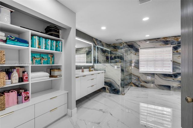 17075 Orange Grove Blvd, Loxahatchee, FL 33470