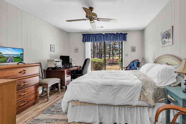 130 Berry Tree Ln., Conway, SC 29526