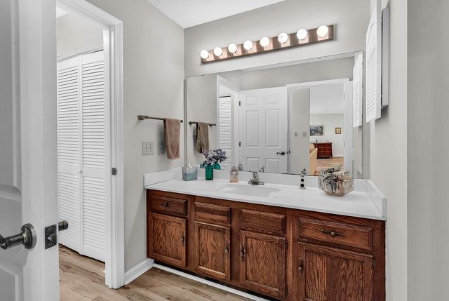 130 Berry Tree Ln., Conway, SC 29526