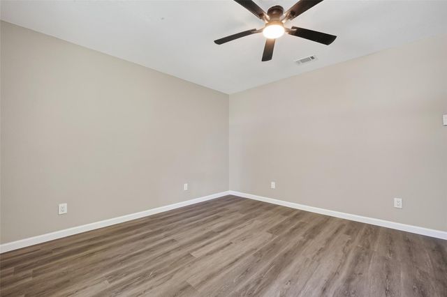 14814 Mcleod Drive, Houston, TX 77060
