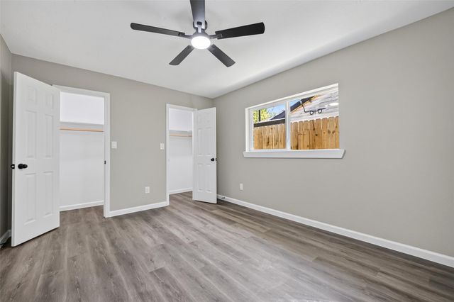 14814 Mcleod Drive, Houston, TX 77060