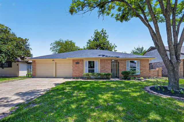 14814 Mcleod Drive, Houston, TX 77060
