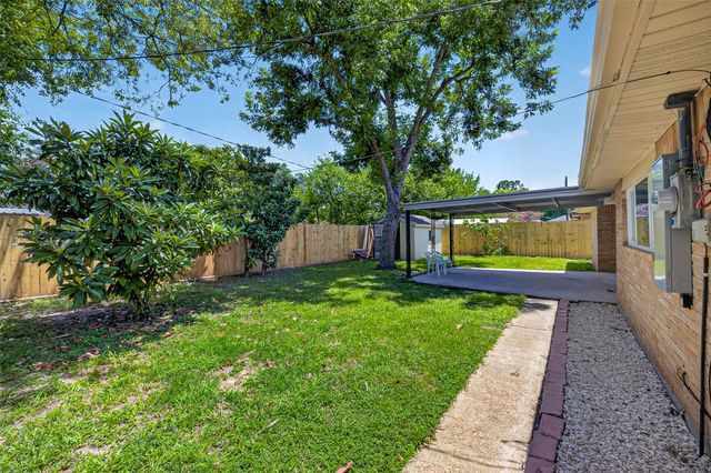 14814 Mcleod Drive, Houston, TX 77060