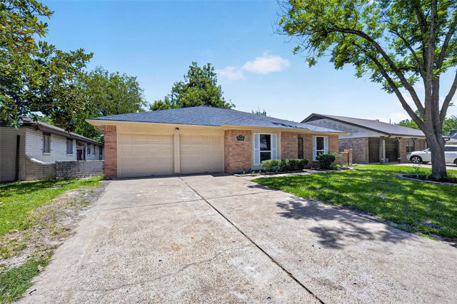 14814 Mcleod Drive, Houston, TX 77060