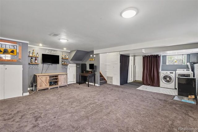 8480 Chelmsford Drive, Swartz Creek, MI 48473