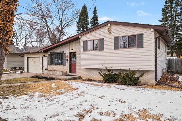 8480 Chelmsford Drive, Swartz Creek, MI 48473