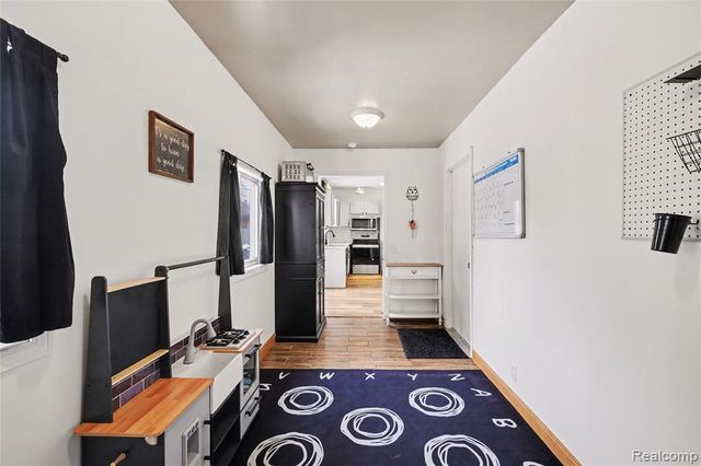 8480 Chelmsford Drive, Swartz Creek, MI 48473