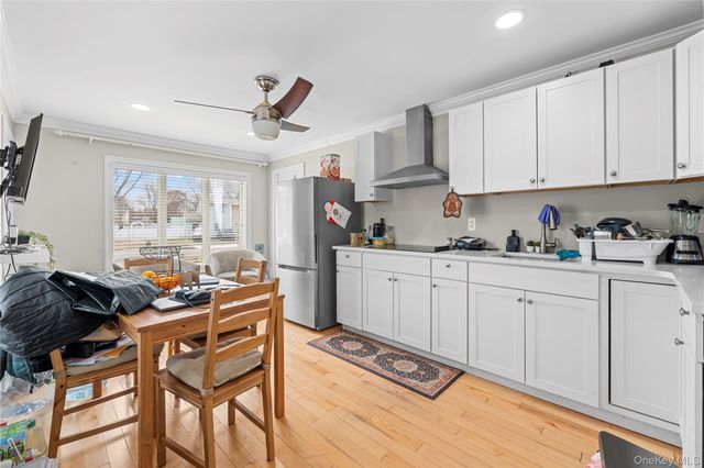 10 Heather Court, Centereach, NY 11720