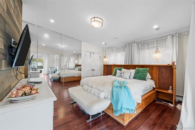 10 Heather Court, Centereach, NY 11720