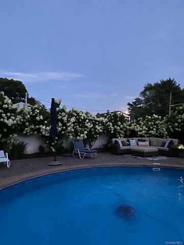 10 Heather Court, Centereach, NY 11720