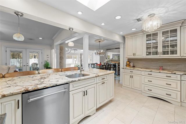 10 Heather Court, Centereach, NY 11720