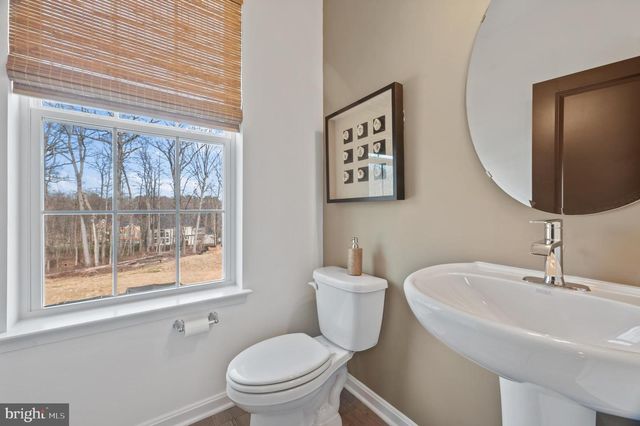 5205 MANOR PARK DR, Upper Marlboro, MD 20772