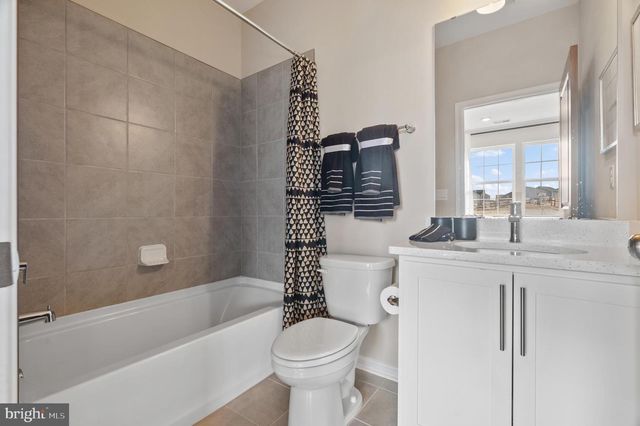 5205 MANOR PARK DR, Upper Marlboro, MD 20772