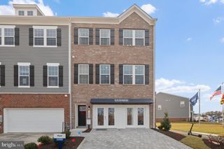 5205 MANOR PARK DR, Upper Marlboro, MD 20772