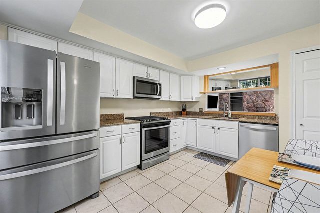 220 Lyn Anne Court, Ann Arbor, MI 48103