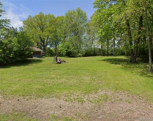 562 Kendry, Bloomfield Hills, MI 48302