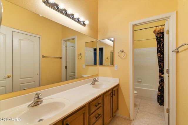 7703 E SAYAN Street, Mesa, AZ 85207