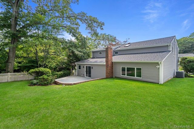 185 Harvard Drive L, Plainview, NY 11803