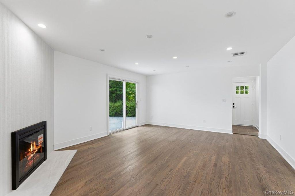 185 Harvard Drive L, Plainview, NY 11803 — photo 4