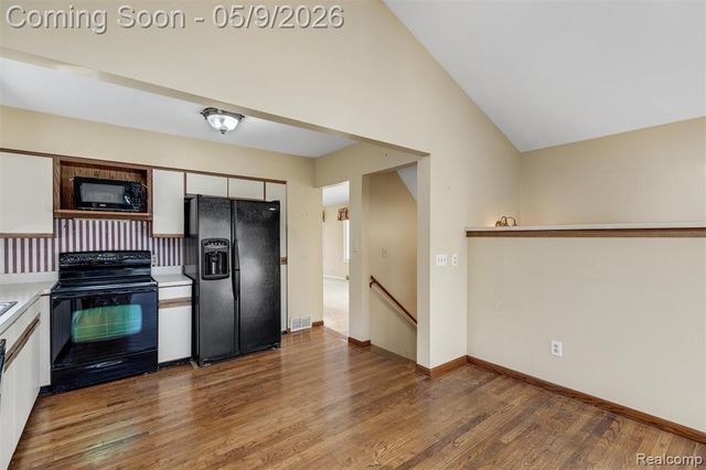 513 Baldwin Avenue, Royal Oak, MI 48067
