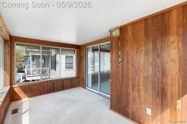 513 Baldwin Avenue, Royal Oak, MI 48067