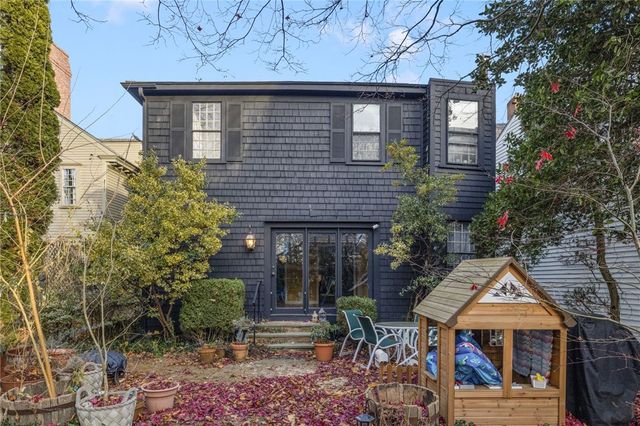 73 Thames Street 1, Newport, RI 02840