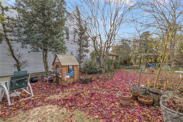 73 Thames Street 1, Newport, RI 02840