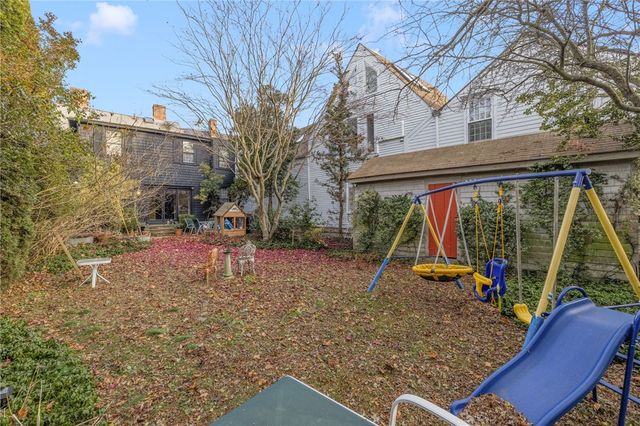 73 Thames Street 1, Newport, RI 02840