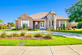 9861 Bella Drive, Daphne, AL 36526