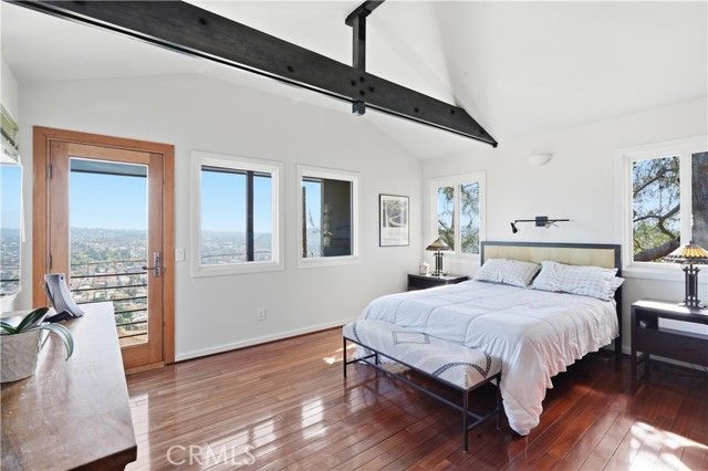 611 Cross Avenue, Los Angeles, CA 90065