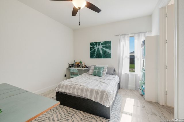132 West Short Meadow Drive, Lytle, TX 78052