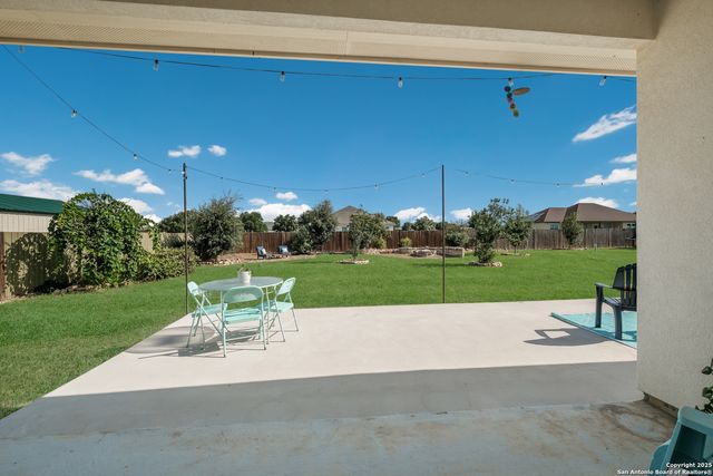 132 West Short Meadow Drive, Lytle, TX 78052
