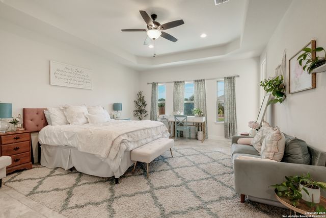 132 West Short Meadow Drive, Lytle, TX 78052