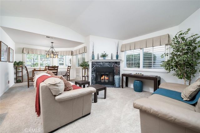 2184 Paris Circle, Upland, CA 91784