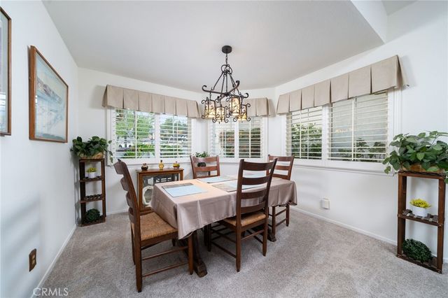 2184 Paris Circle, Upland, CA 91784