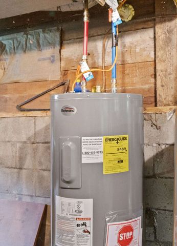 18 Cilleyville Road, Andover, NH 03216