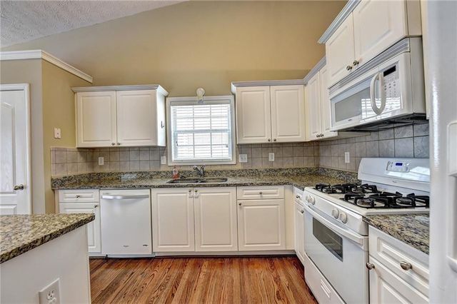 1481 Jami Hollow Way, Lawrenceville, GA 30043