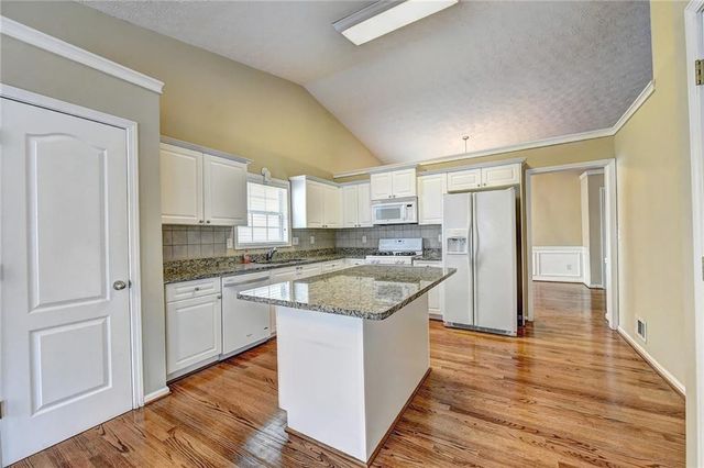 1481 Jami Hollow Way, Lawrenceville, GA 30043