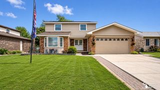 19511 Wherle Drive, Brownstown, MI 48193