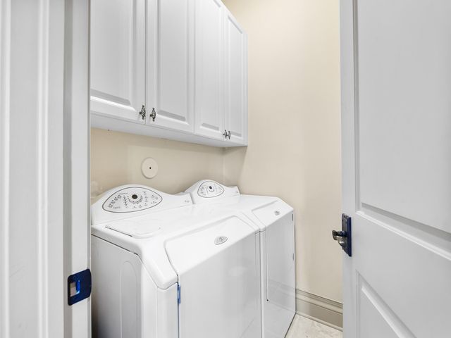 8800 NW 68th Court, Parkland, FL 33067