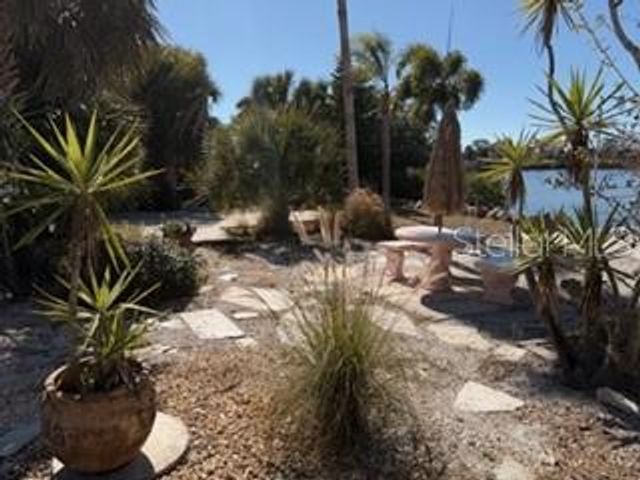 7127 PENINSULAR DRIVE, New Port Richey, FL 34652