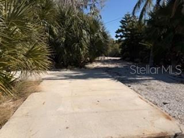 7127 PENINSULAR DRIVE, New Port Richey, FL 34652