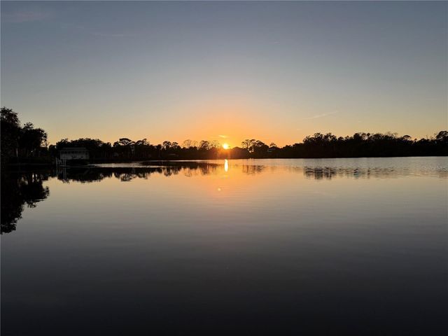 7127 PENINSULAR DRIVE, New Port Richey, FL 34652