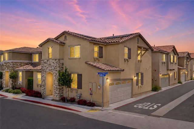 154 Ambrosia Court, Perris, CA 92571