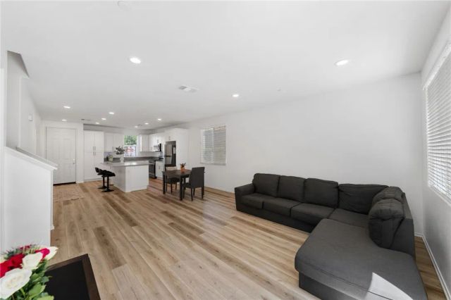 154 Ambrosia Court, Perris, CA 92571